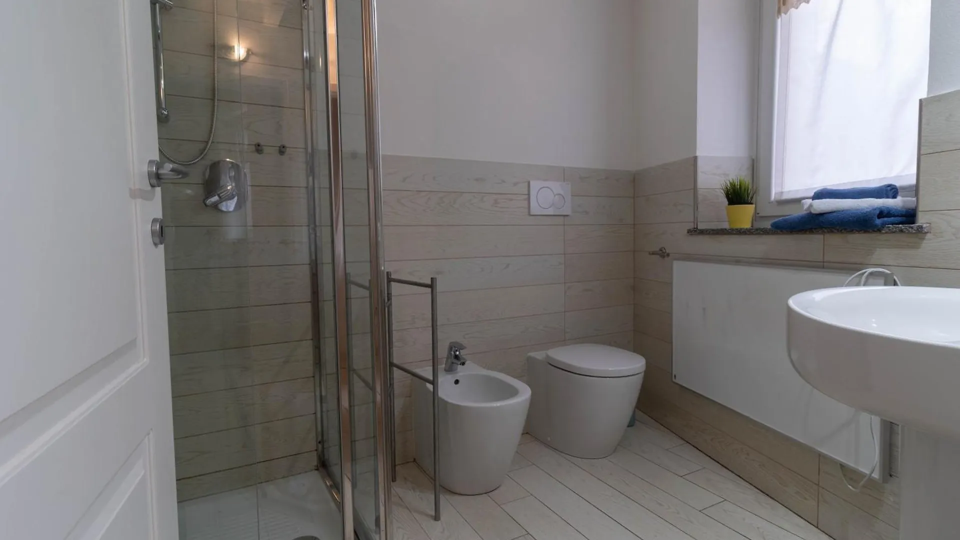 Welcomely - Lario House Apartment A Lecco